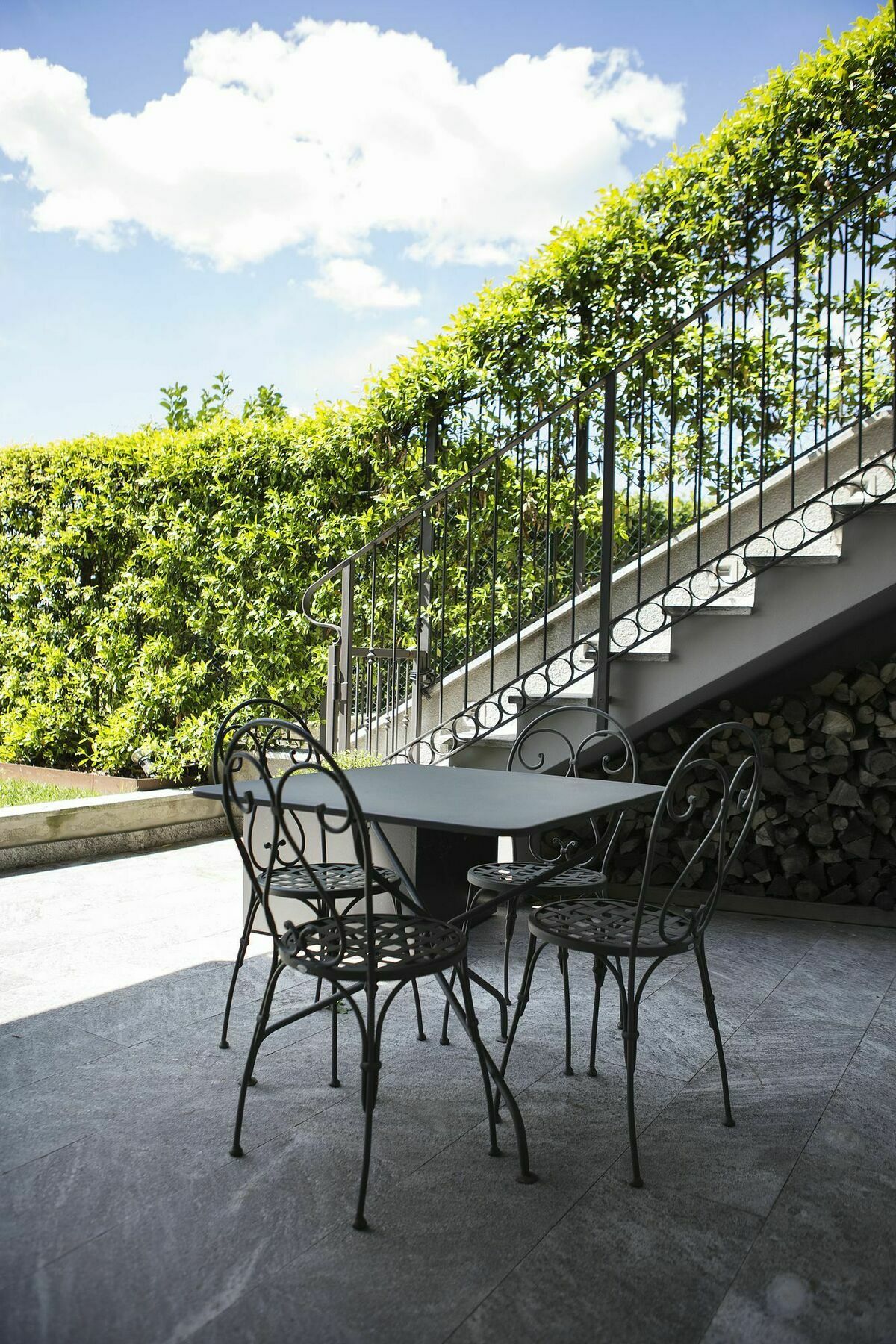 Suite & Pool-Como House-160 Mt-Private Indoor Swimming Pool, Heated All Year-Private Covered Parking-Private Garden And Terrace-Fully Equipped Kitchen Bagian luar foto